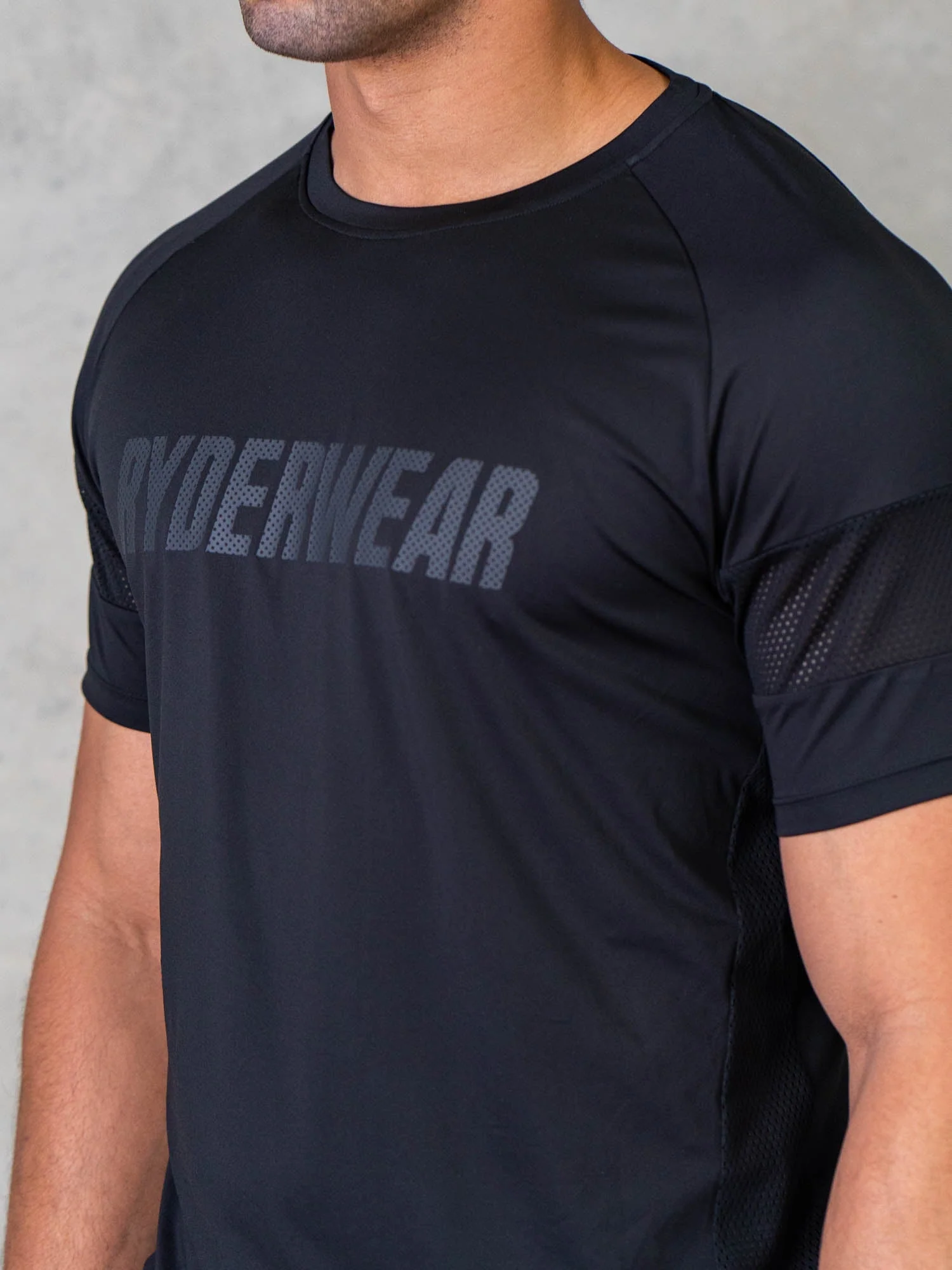Flex Mesh T-Shirt - Black - Image 3