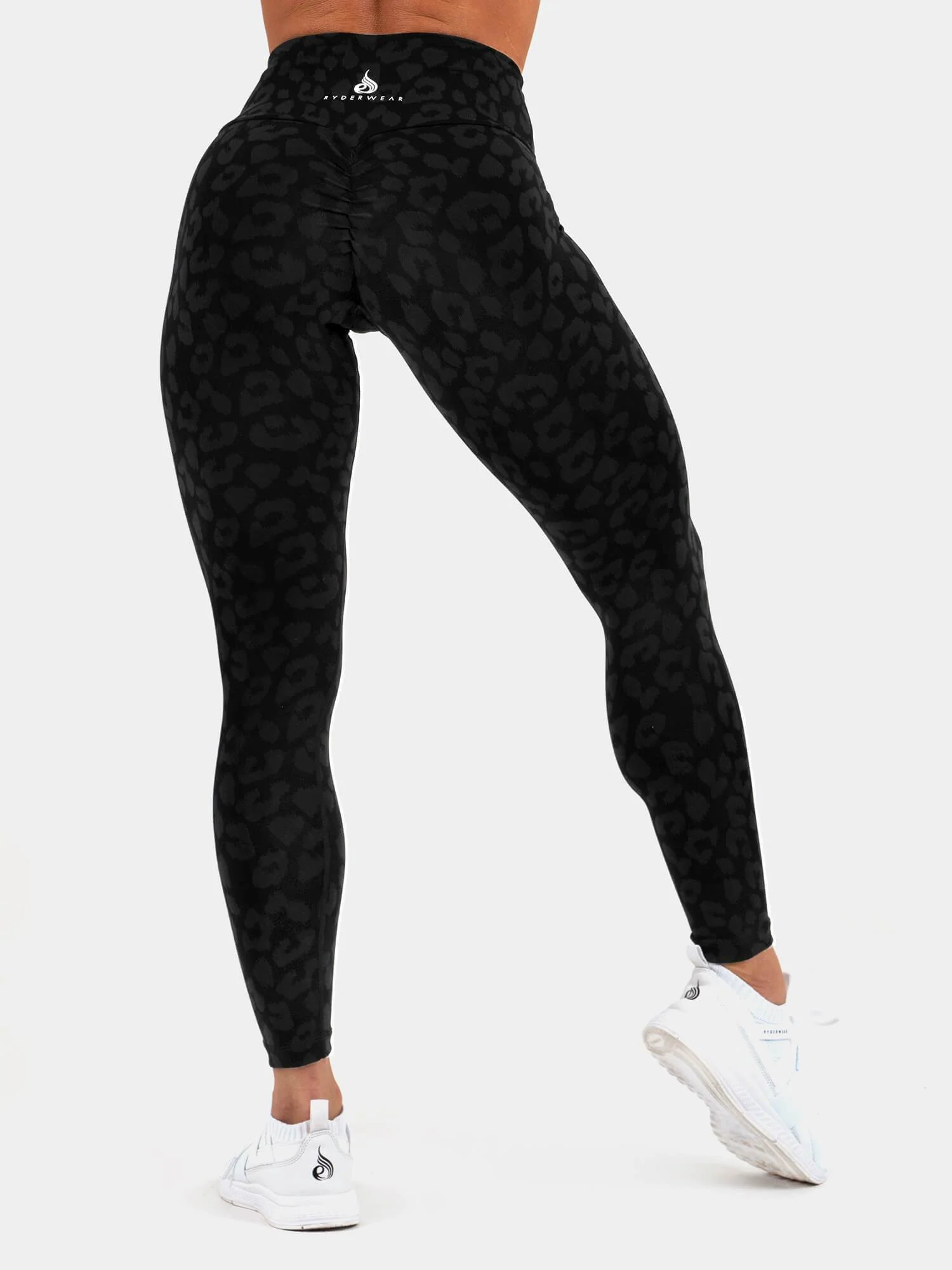 Instinct Scrunch Bum Leggings - Leopard Black - Image 4